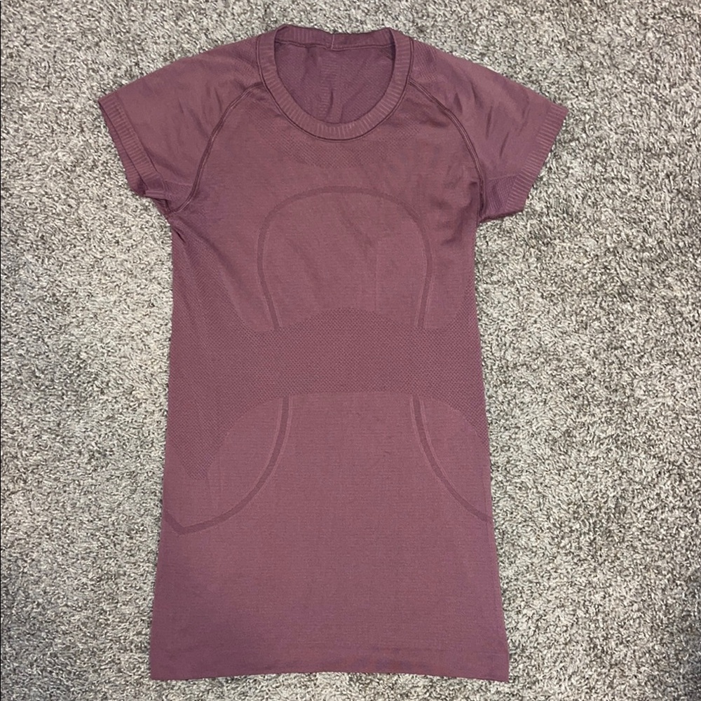 !Lululemon Swiftly Tech